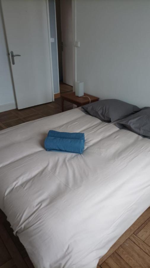 Le Bleu Roi - Appartement Calme Proche De La Gare Caen Ngoại thất bức ảnh